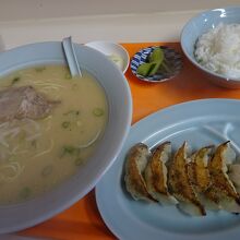 ラーメン屋さん