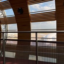 シャルルドゴール空港 (CDG) 