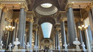 ヴェルサイユ宮殿☆どの部屋も豪華！！