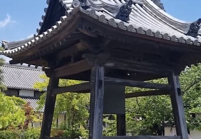 阿智神社のすぐ隣