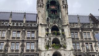 仕掛け時計があります