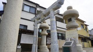 宮地嶽八幡神社