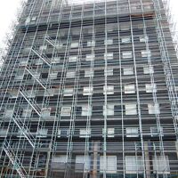 外装工事中です