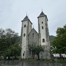 教会の２つの塔