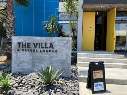The Villa & Barrel Lounge 写真