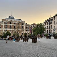 ホテル前の広場