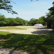 二ノ丸公園 (中津北公園)