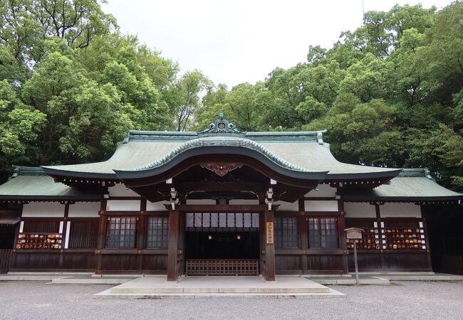 日本の神社 020号 熱田神宮 Amazon.co.jp: 日本の神社 20号 (熱田神宮) [分冊百科] : 本