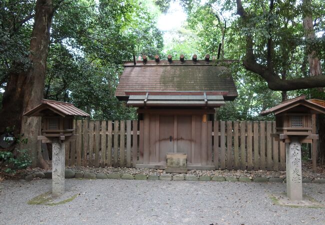 御田神社