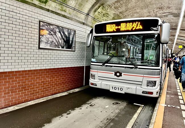 地球に優しい電気バス