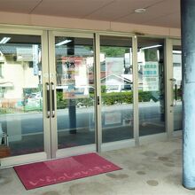 鹿教湯交流センターは観光案内所です