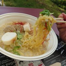 知床ラーメンを札幌で。スープがおいしい！