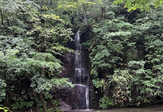 千筋の滝