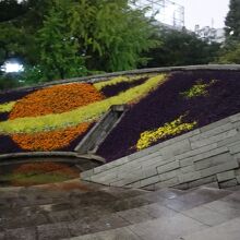 東京空襲犠牲者を追悼し平和を祈念する碑