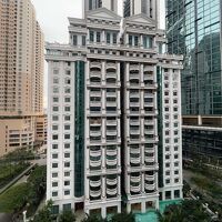 向かいのマンション