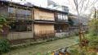 一帯は重伝建に指定されている