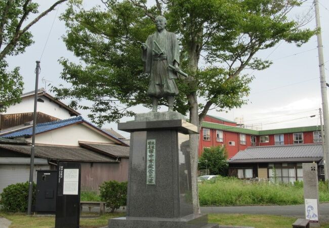 柳川の発展に貢献したお方ですね