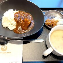 インド行くのにカレーだよ、悪かったな。