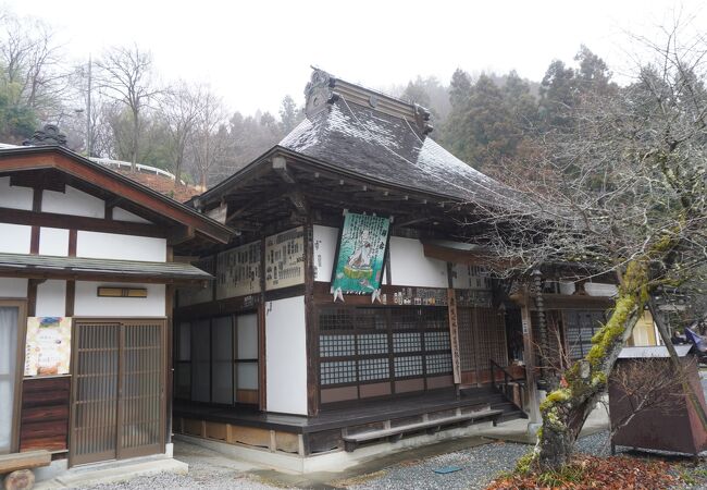 向陽山 卜雲寺 (札所六番)