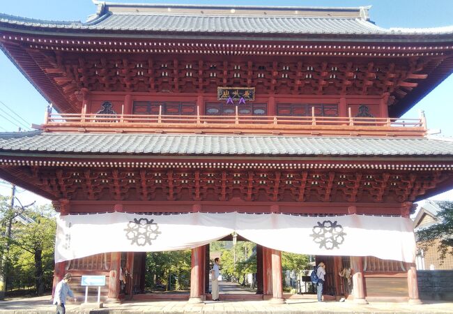 石川雲蝶の彫刻が素晴らしい