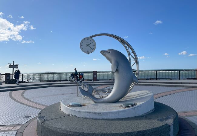 イルカのオブジェ