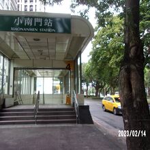 入り口の様子です。