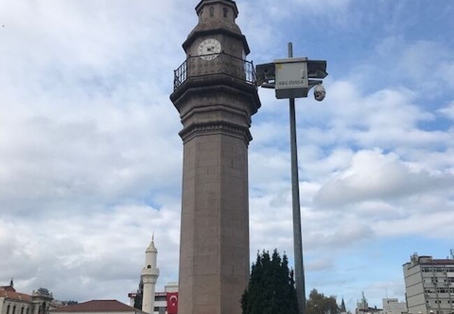 セントラルグレートモスクの近く