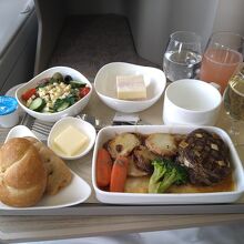 ビーフステーキです。