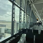 London Heathrow Airport (LHR)