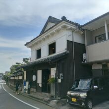 館の入り口です。入場は無料で、館内を丁寧に案内して下さいます