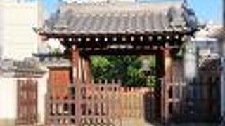 立派な南無妙法蓮華経の石碑