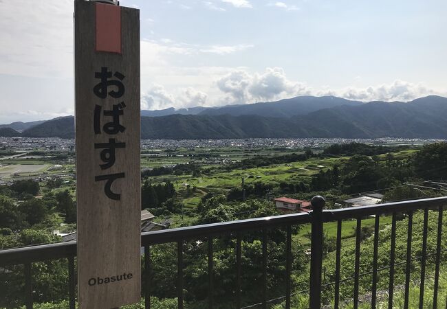 篠ノ井線姨捨駅：つまらないスイッチバックの駅、日本三大車窓はあくまでも名付け人の主観