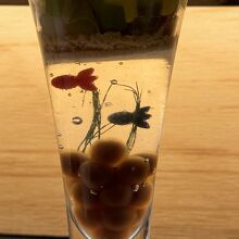 芸術的なパフェ