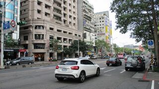 公館あたりを歩きました