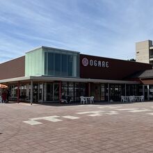 とても新しく綺麗な道の駅です。