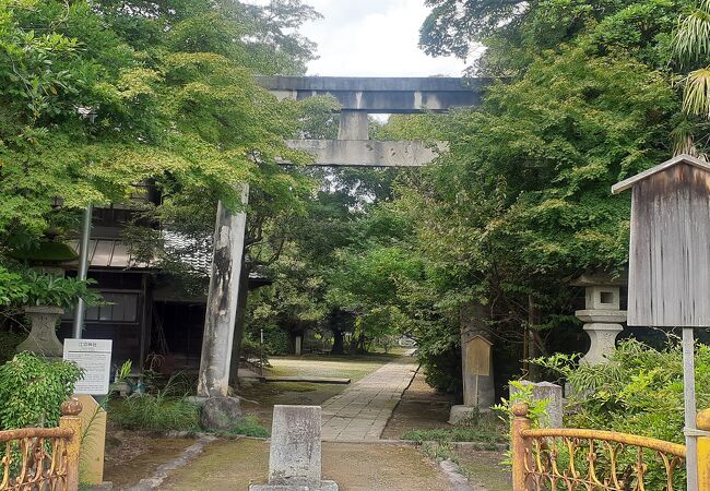 江沼神社庭園