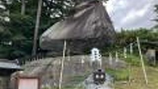 盛岡城築城の際に発見された巨岩