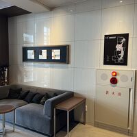 エントランス付近のロビー