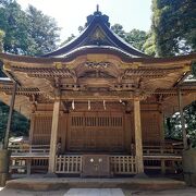 佐原の大祭で知られる、１７世紀造営の神社