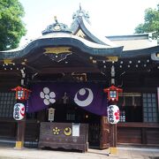千葉神社の中に有る天神様です