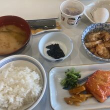 朝食も充実している