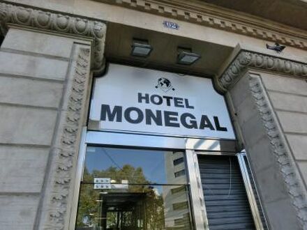 ホテル モネガル 写真