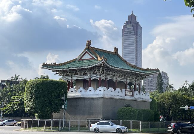 台北城の門の一つ