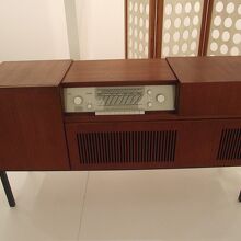 蓄音機と言うべきでしょうか