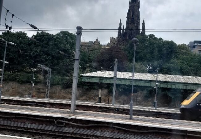 エディンバラの旧市街と新市街