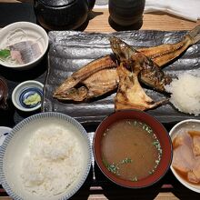 一夜干しと海鮮丼 できたて屋 時計台店