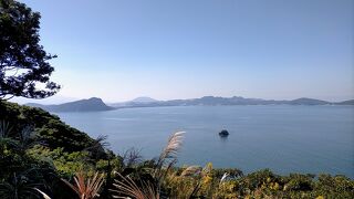 博多から地下鉄、バス、船で1時間