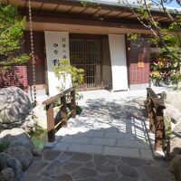 日本庭園風のエントランス
