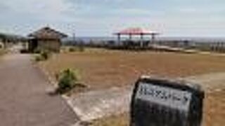 西港を望む寂しい公園