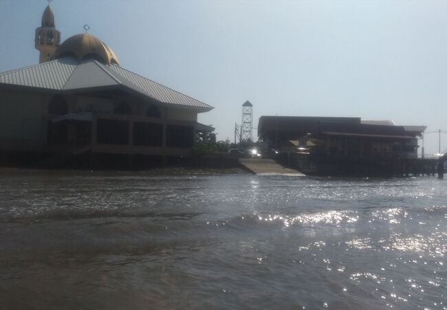 Masjid Al-Muhtadee Billah